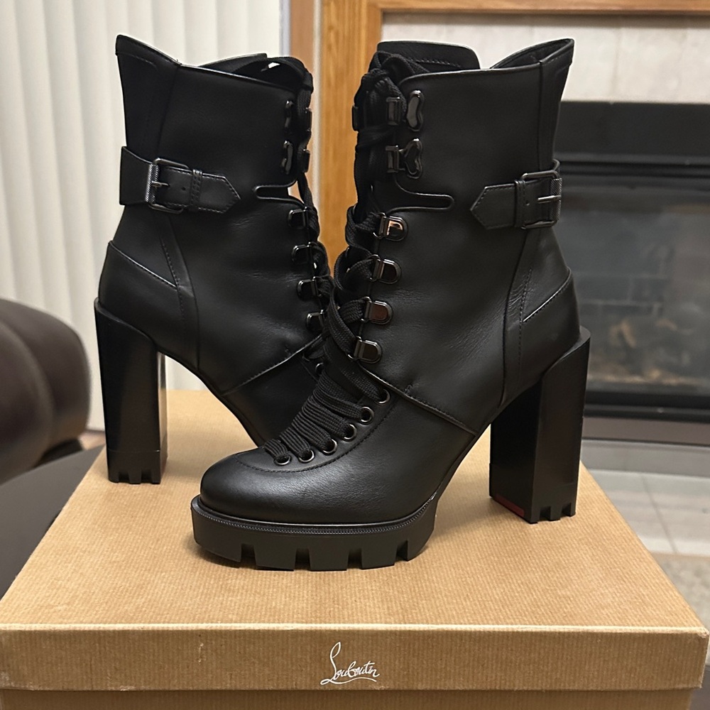 Christian Louboutin Macademia Black Lace-Up Leather Lug Boots